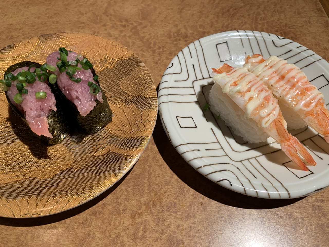 しゃぶ屋総本店お寿司