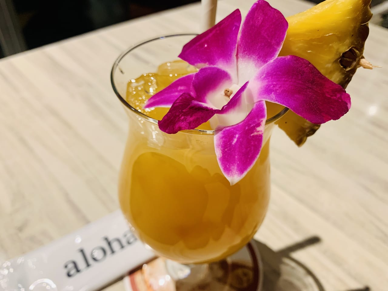 ALOHA TABLE