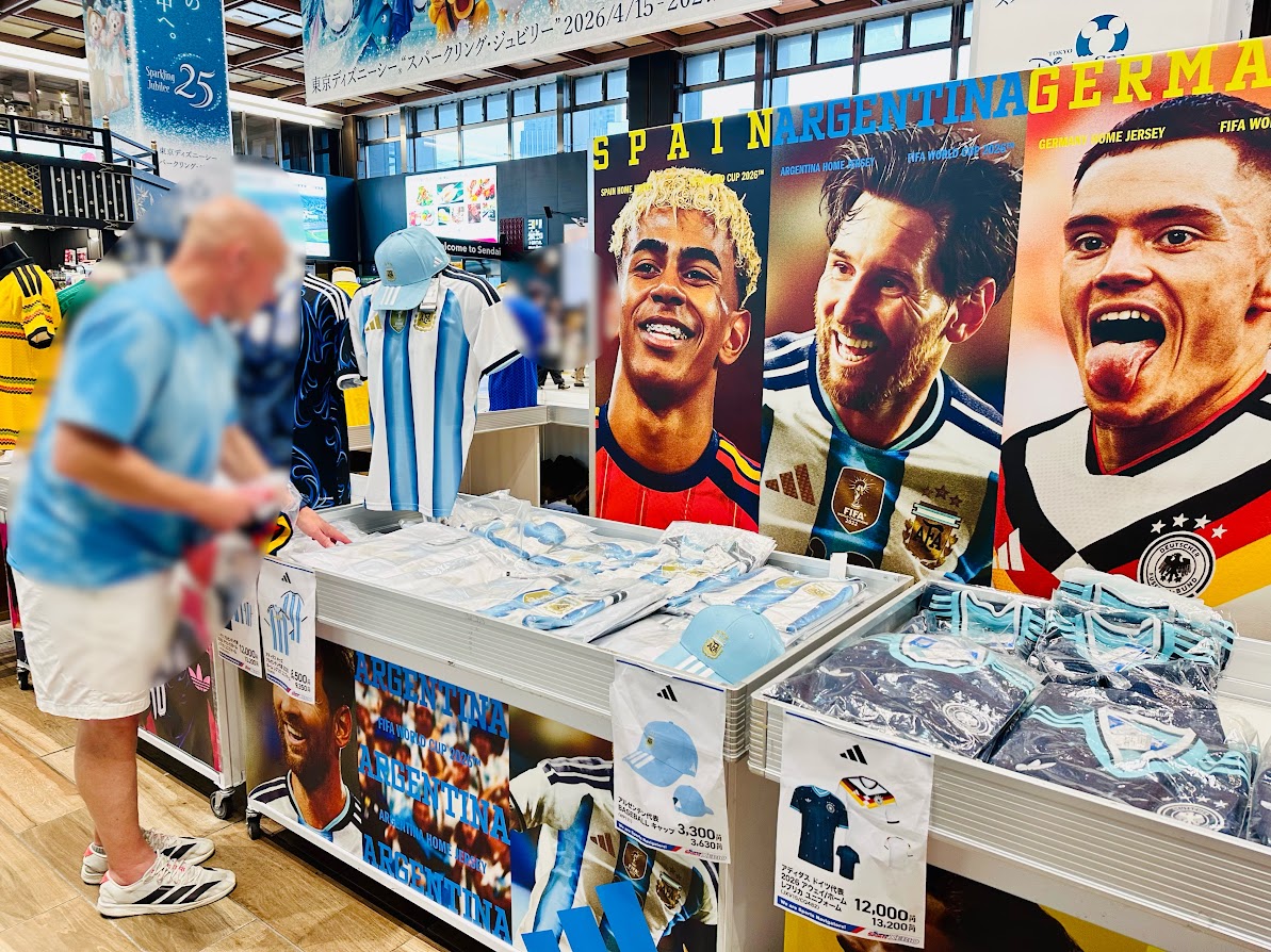 アディダスFIFAワールドカップストア