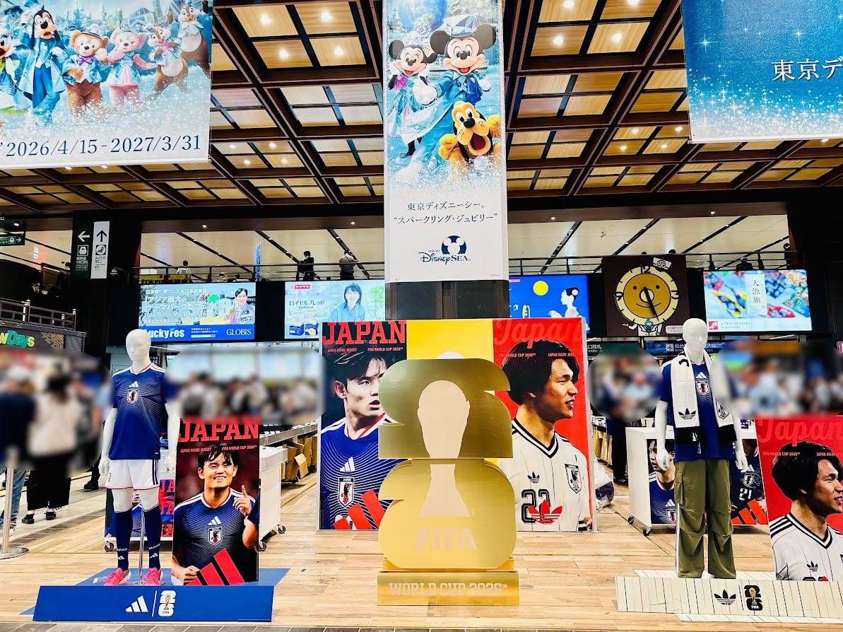 アディダスFIFAワールドカップストア